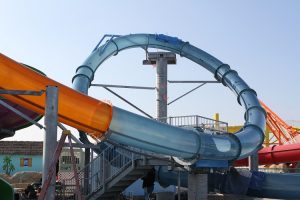enclosed water slide tube